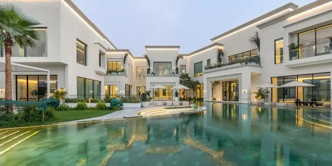 Massive $54.5M Dubai Villa Sale Shatters Records on ‘Street of Dreams’