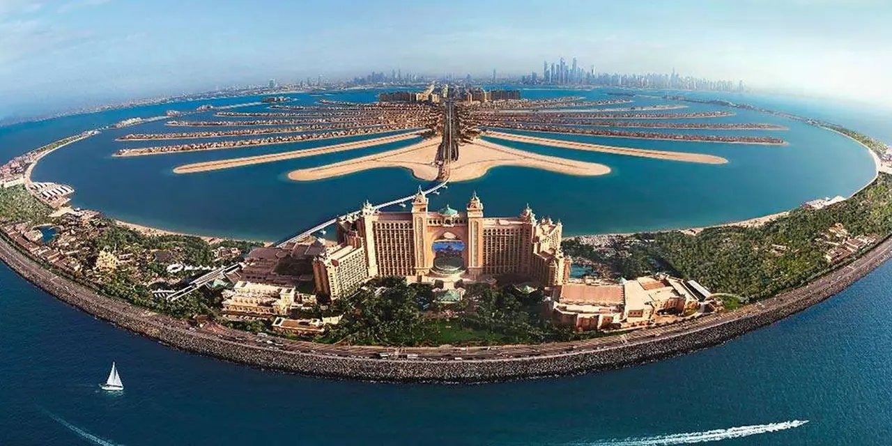 Palm Jumeirah and Jumeirah Bay Island Account for 48% of Dubai’s AED 50M+ Property Deals