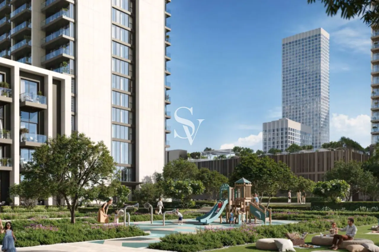 Opposite Mall l Turnkey Asset l Near Metro — photo 1