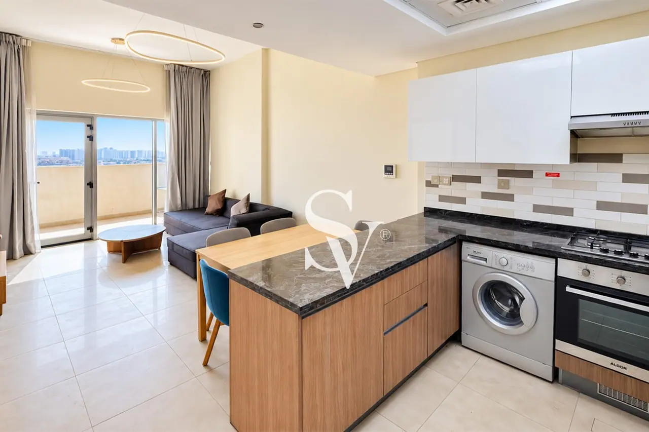 Fully Furnished| Tenanted| Immediate ROI — photo 1