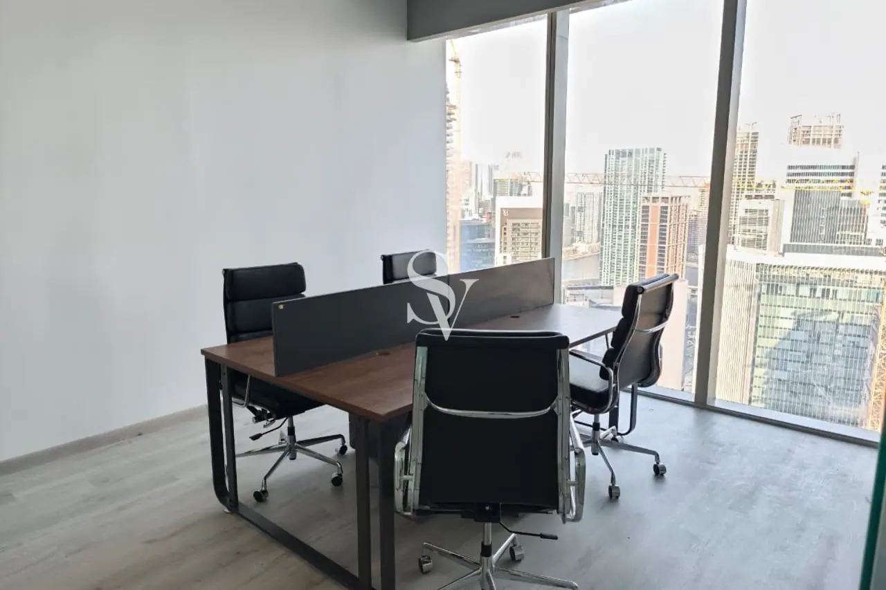 Fully Upgraded | High Floor | Fully Furnished — photo 1