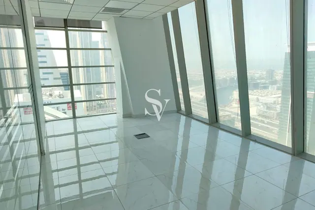 Unfurnished | Close To Metro | High Floor — photo 3