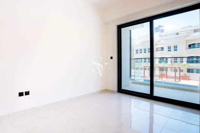 Pool view | Chiller Free | Maid room | White Goods — photo 4