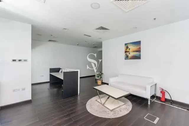 Furnished | Canal View | Partitioned — photo 5