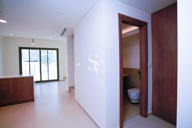 B2B | Close To Amenities | Vacant Oct | Greenery — photo 5