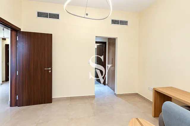 Fully Furnished| Tenanted| Immediate ROI — photo 5