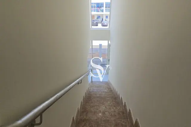 Vacant | Family Community | 2 Parkings — photo 3