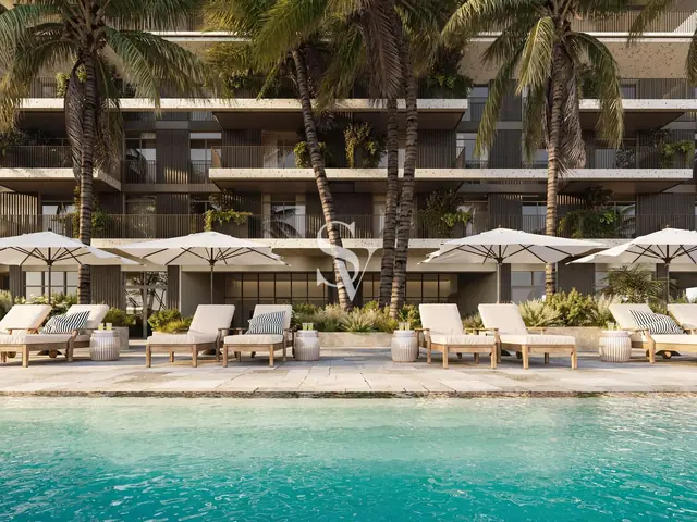 Pool View | Green Spaces | Big Internal | No DLD!