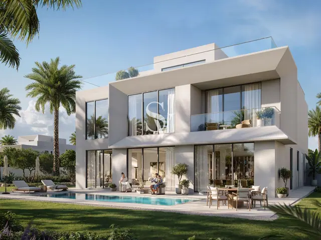 CLOSE TO OP- CORNER PLOT - WATERFRONT VILLA