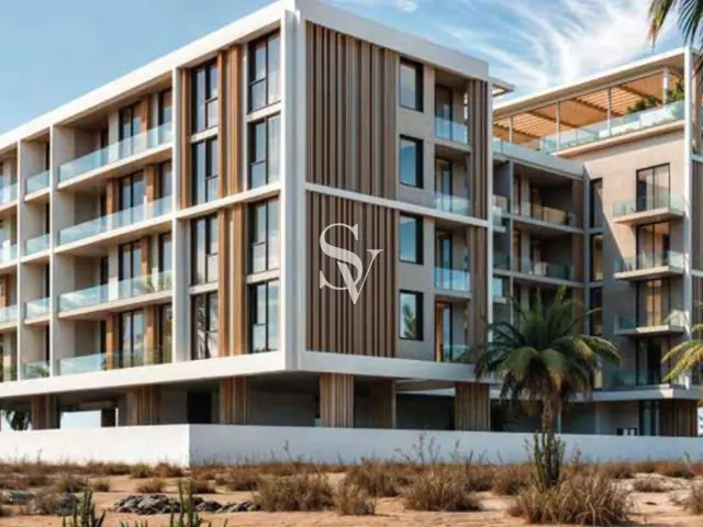 Corner Unit | Maid's Room |2 Parkings |White Goods