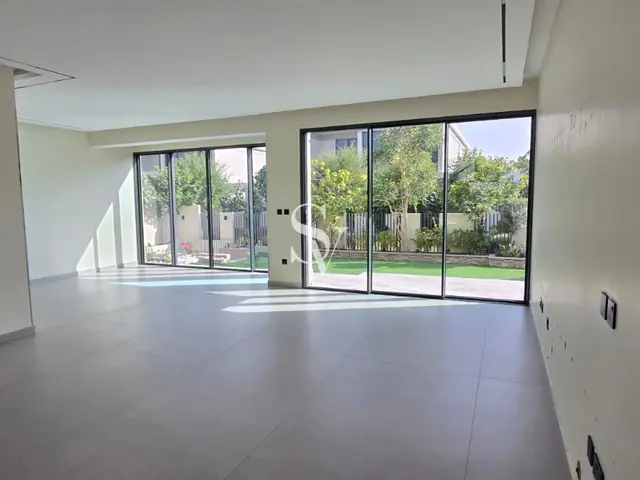 Fully Upgraded & Extended 4BR Villa | Green Belt