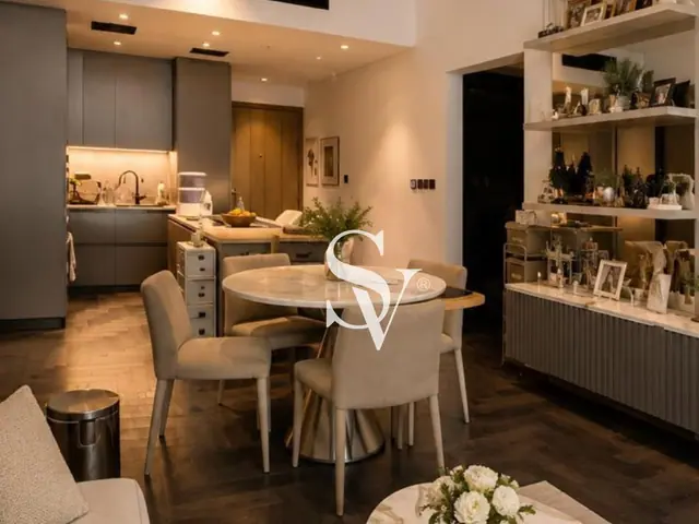 Large layout | Ready to Move | Amenities View