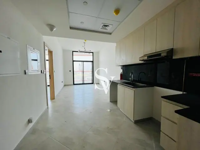 High Floor| Ready To Move | Unfurnished 1 BR