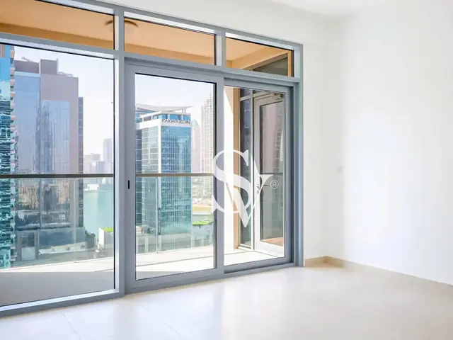 Large Layout | Closed Kitchen | Spacious 1BR