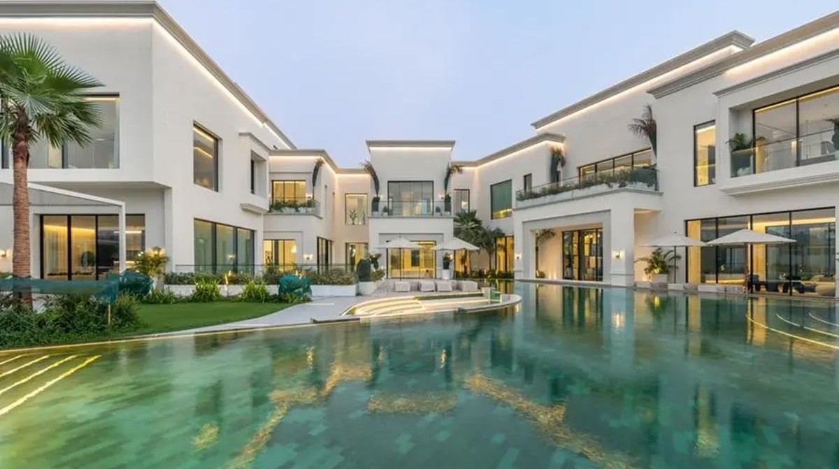 Massive $54.5M Dubai Villa Sale Shatters Records on ‘Street of Dreams’